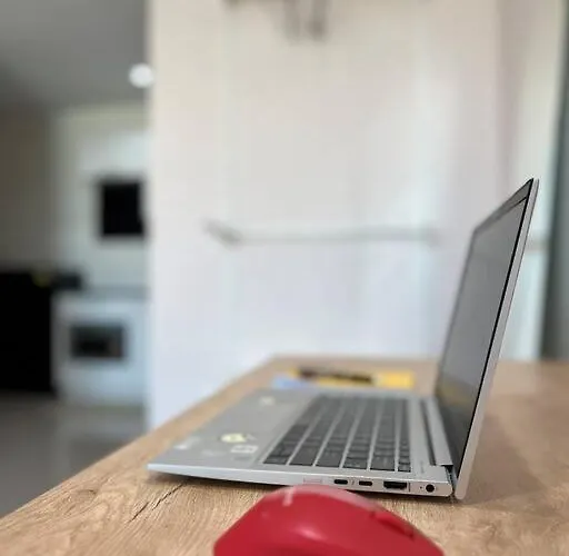 29th Floor Studio, Cozy Workplace Monthly Apartment Bangkok